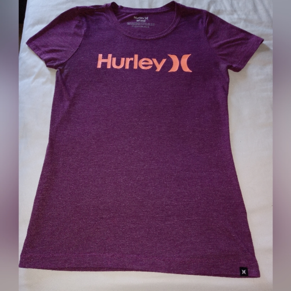 Woman's HURLEY T-Shirt Size Small